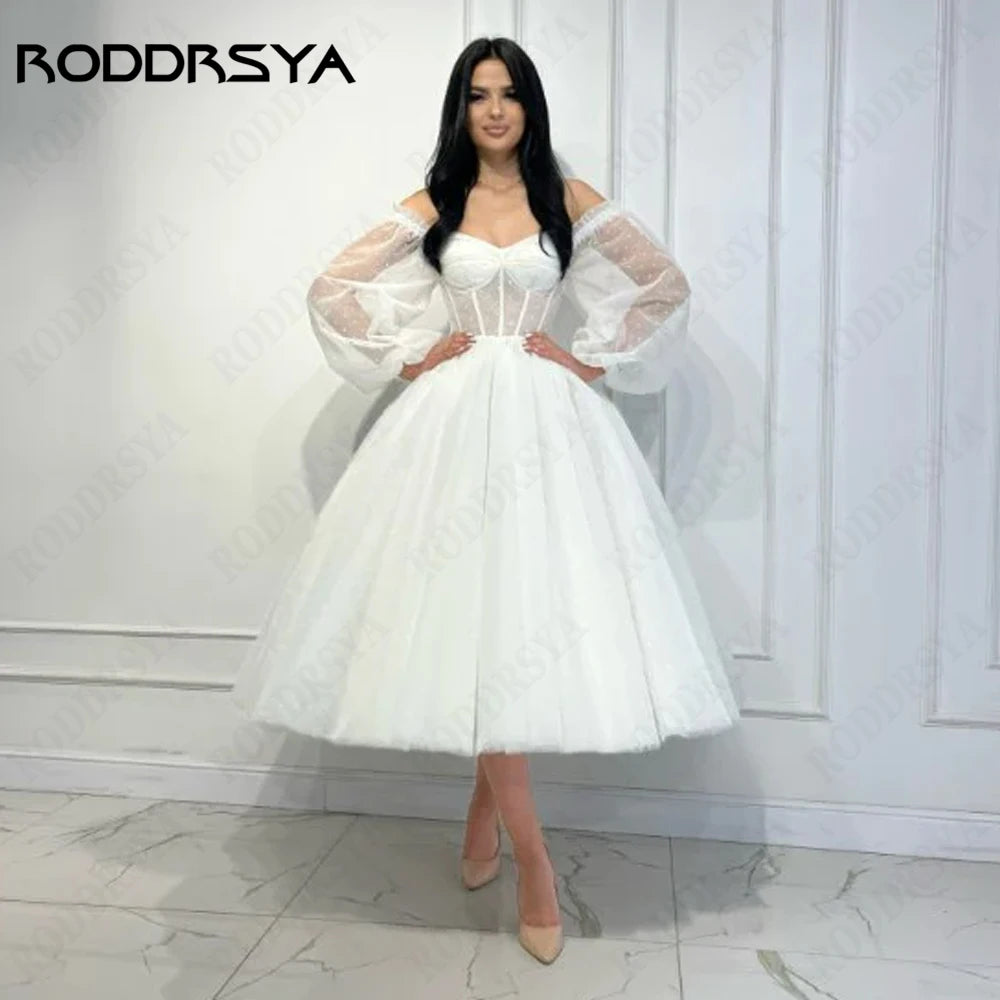 Ruffled Wedding Dresses for Fun and Flirty Look -Wedding Dresses Elegant Short A-Line Bridal Gowns Lace Up Backless Tulle