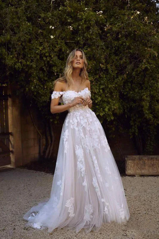 Wedding Dresses with Scalloped Lace for Vintage Charm -Simple A-Line Off the Shoulder White Beach Wedding Dress OKM89 Wedding Dresses with Scalloped Lace for Vintage Charm -Simple A-Line Off the Shoulder White Beach Wedding Dress OKM89