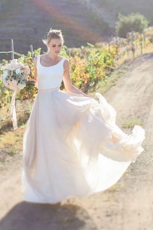 Two-Toned Wedding Dresses for Bold Statement -Simple A Line Sleeveless Chiffon Round Neck Long Beach Wedding Dress OK1287