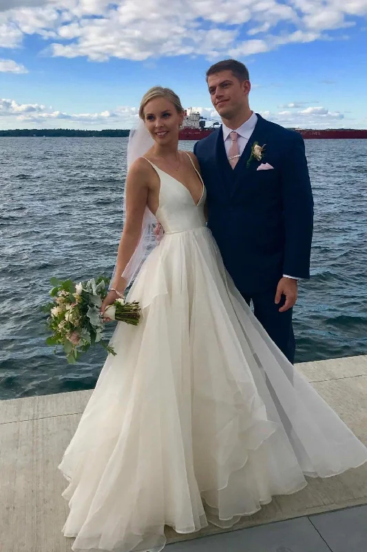 Luxury Bridal Dresses for Extravagant Weddings -Simple V Neckline A line Backless Ivory A Line Beach Wedding Dress OKC92
