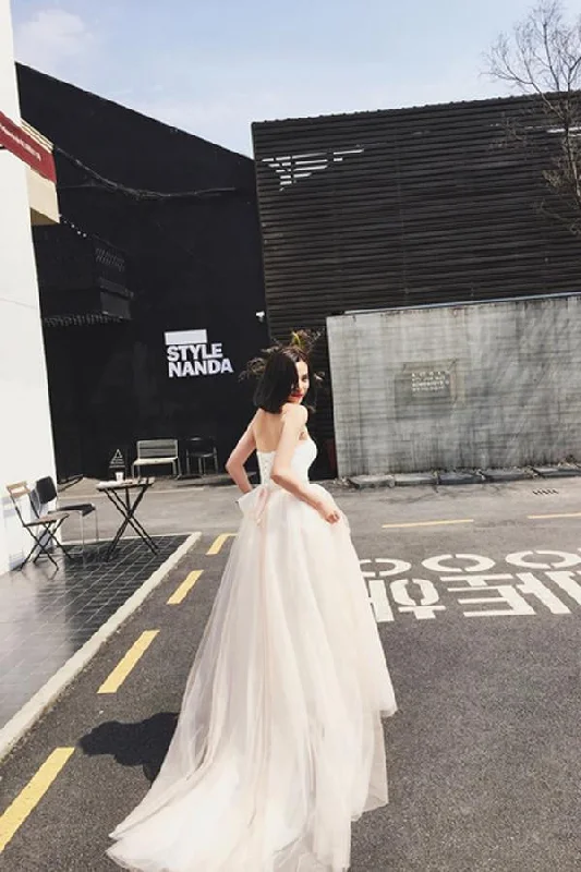 Elegant Bridal Dresses with Beaded Bodice for Sparkling Effect -Sweetheart Strapless A-line Lace Tulle Beading Wedding Dress With Court Train OK559 Elegant Bridal Dresses with Beaded Bodice for Sparkling Effect -Sweetheart Strapless A-line Lace Tulle Beading Wedding Dress With Court Train OK559